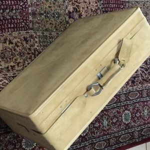 Hartman suede suitcase